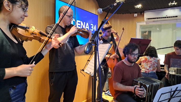 Pregot Sexteto y la voz de Claudio González para llenar de tango la ciudad