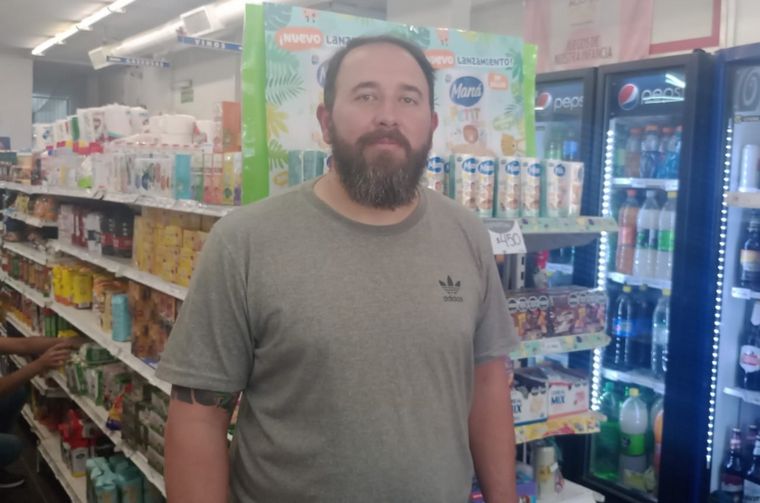 Luis, dueño de un comercio en Córdoba capital.