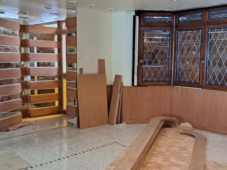 Inauguran un homenaje a Diego Maradona en su casa de Villa Devoto.