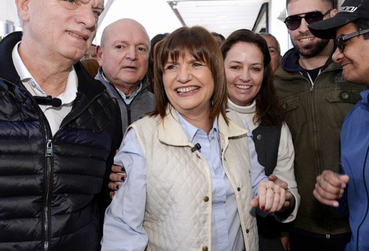 En el cierre de campaña Patricia Bullrich criticó duramente a Sergio Massa.