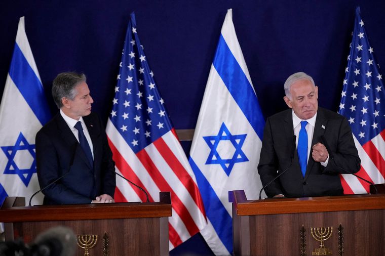 FOTO: El secretario de Estado de EE.UU., Blinken, y el primer ministro israelí, Netanyahu. 