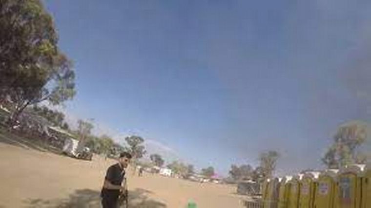 Terroristas disparaban contra los baños donde había civiles escondidos (Foto:Infobae)