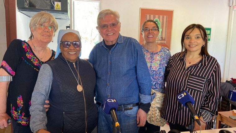 La labor solidaria de la hermana Theresa Varela