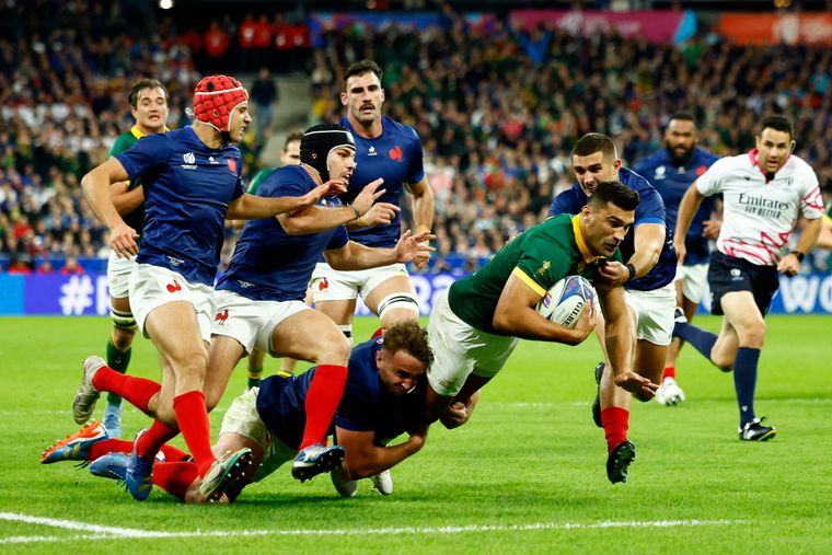 FOTO: Sudáfrica dio el golpe y eliminó al local Francia: jugará semis ante Inglaterra