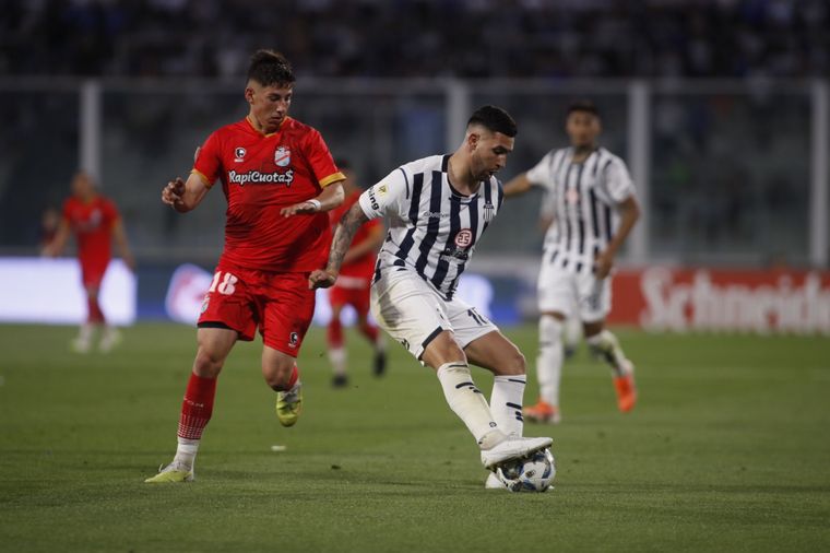 Talleres vs Arsenal en el Kempes.