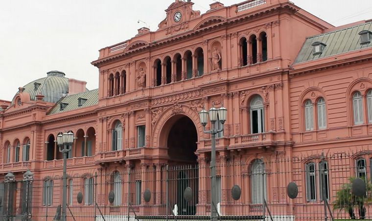 Amenaza de bomba en Casa Rosada: trabaja la Policía Federal