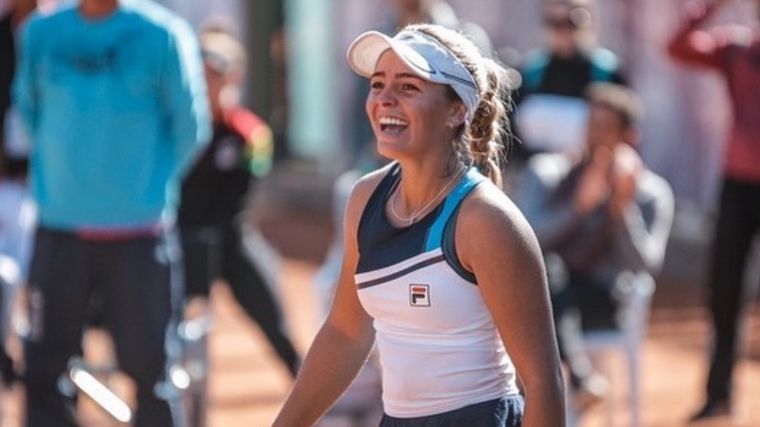 FOTO: La cordobesa “Luli” Moyano debutó con una victoria en tenis
