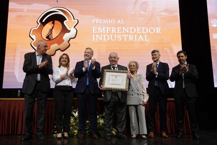 FOTO: Premios Día de la Industria y Córdoba en el Mundo.