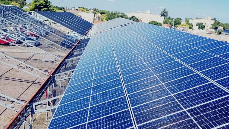 FOTO: Maipú Automotrores construyó el primer parque solar comunitario