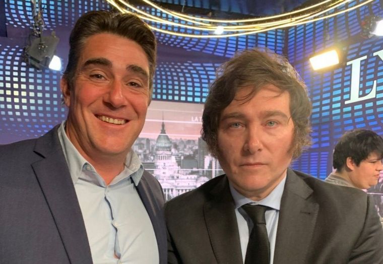 Javier Iguacel anunció que apoyará a Javier Milei en el balotaje.