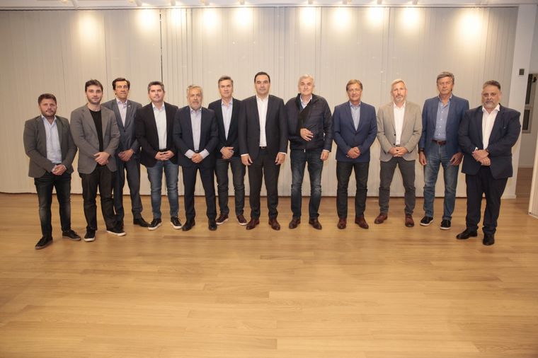 Los mandatarios de JxC no coinciden con Patricia Bullrich y Mauricio Macri.  