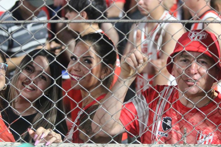 Te vi en la cancha: buscate en las tribunas del Monumental de Alta Córdoba.
