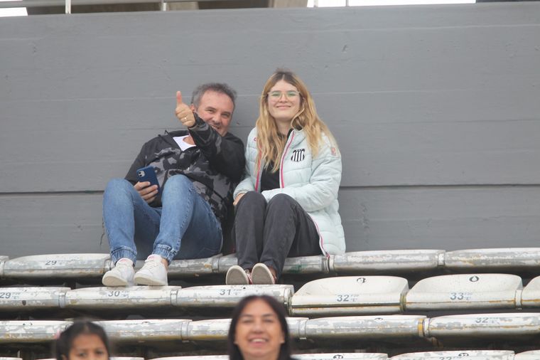 Te vi en la cancha: buscate en la hinchada del 