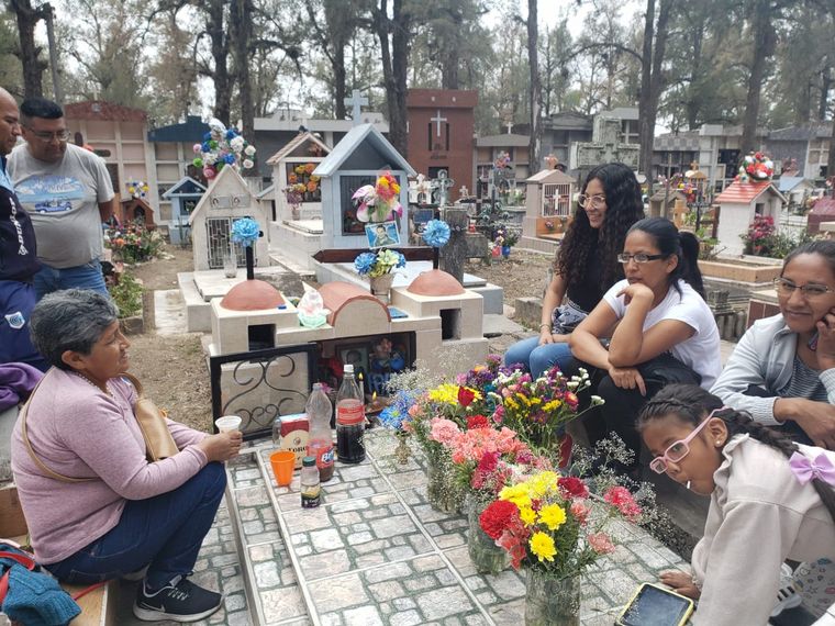 Así se celebra el Día de los Muertos en el norte argentino