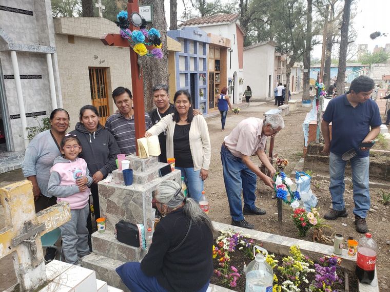 Así se celebra el Día de los Muertos en el norte argentino