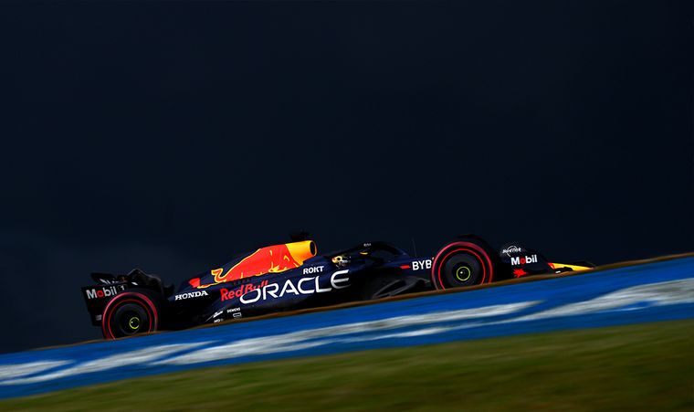 FOTO: Verstappen se quedó con lo mejor, antes de que llegue la lluvia