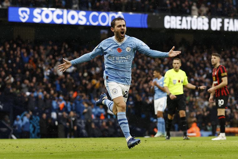 Bernardo Silva anotó dos goles en el triunfo 