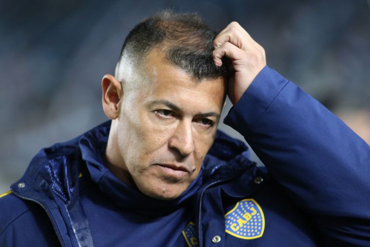 FOTO: Jorge Almirón renunció a su cargo de entrenador de Boca. 