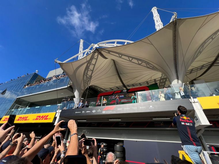FOTO: Cadena 3 estuvo presente en el GP de Brasil.