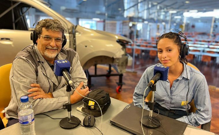 Félix y Fátima hablaron de la historia de Renault y su proceso de transformación.