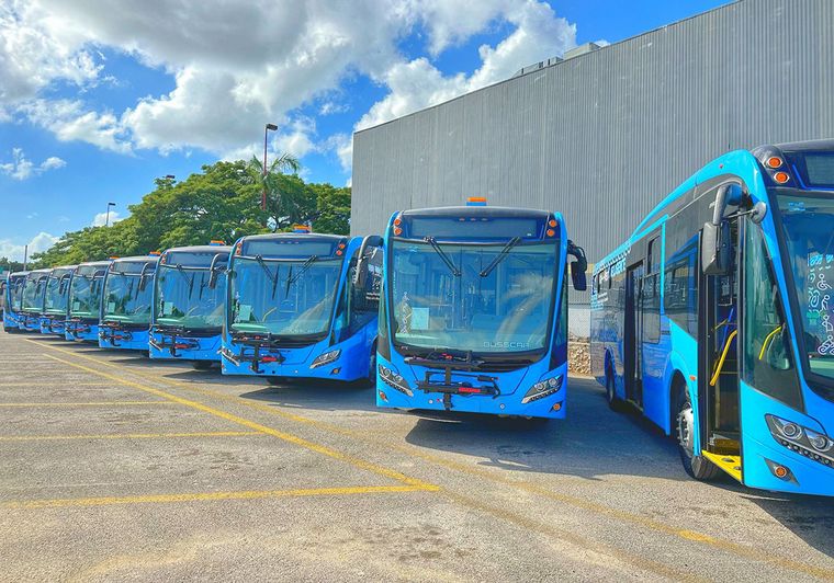 FOTO: Mercedes-Benz Camiones y Buses fabricó y exportó chasis de buses a México