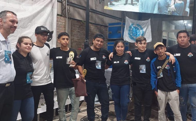 Estudiantes de Tartagal participarán de un torneo de robótica en Ecuador.