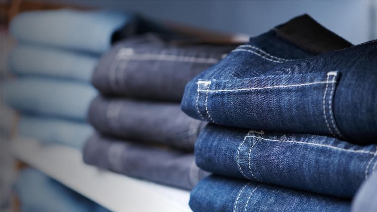 En Argentina se trabaja el doble de horas que en Brasil para comprar un jeans