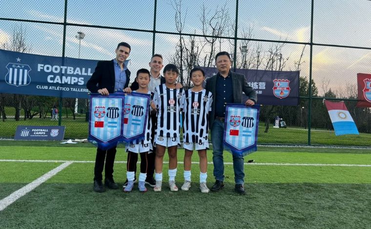 Talleres abrió su primera escuela de fútbol en China (Foto: ClubTalleres.com).