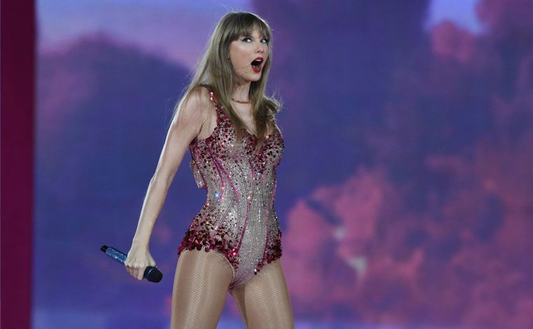 Taylor Swift en River.