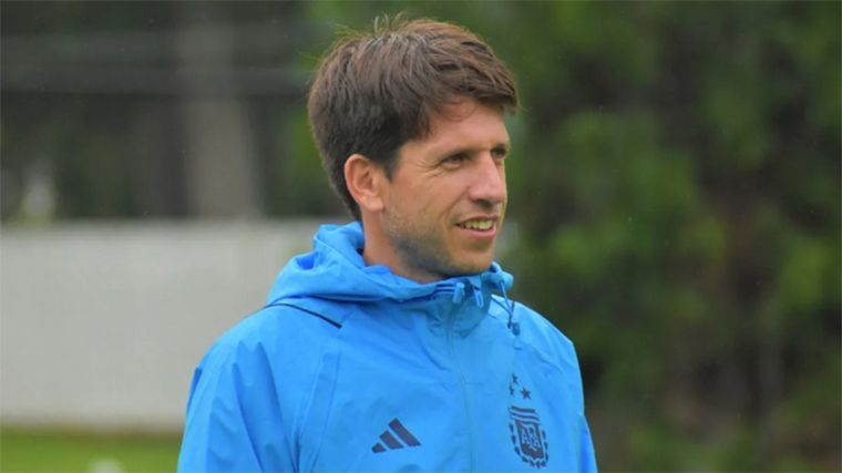 FOTO: Diego Placente, entrenador de Argentina Sub-17. (Foto:laselecciónargentina)