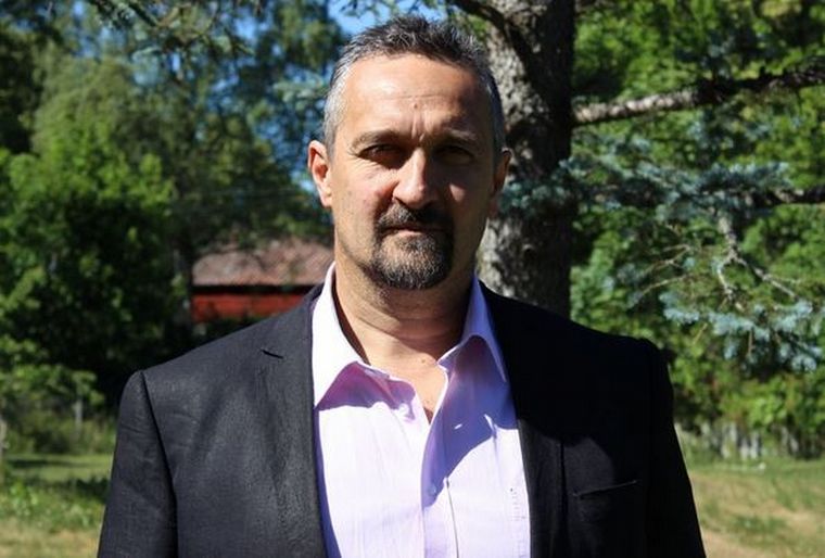 El argentino que investiga al cerebro en Suecia y desmitifica a la ciencia