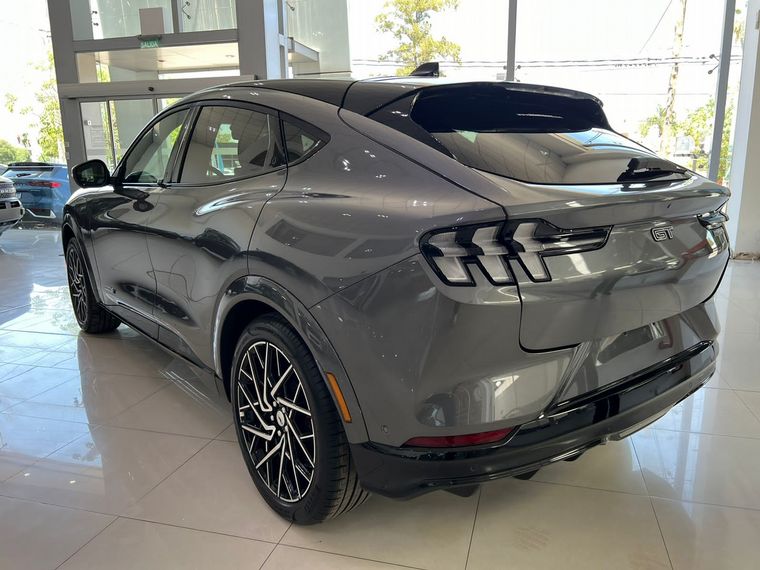 FOTO: Ford venderá en Córdoba el nuevo Mustang eléctrico.