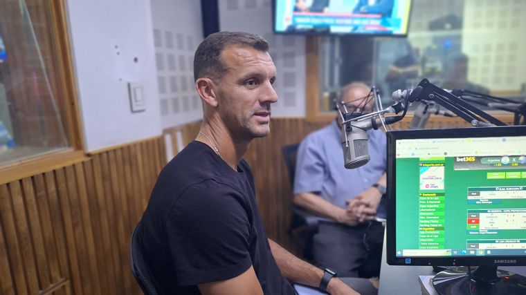 Diego Novaretti, a días del retiro, visitó Cadena 3