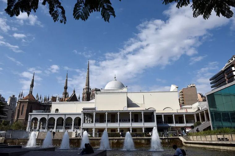 Los recuerdos que guardan los pasillos del Paseo del Buen Pastor