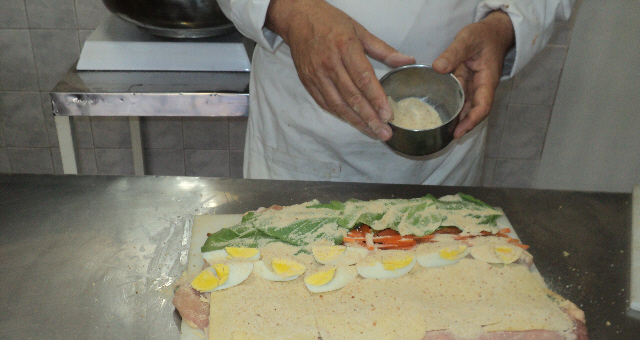 Elaboración de Pollo relleno