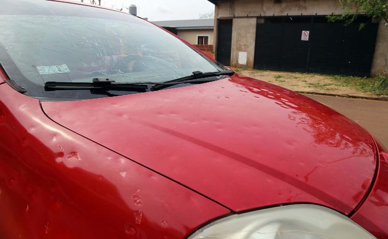 El temporal en Posadas afectó a más de 20 barrios. (Foto: Télam)