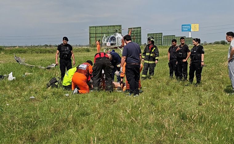 FOTO: Una de las víctimas fue asistida en helicóptero