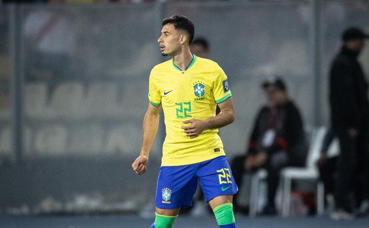 Martinelli jugando en Brasil. (Foto:@Gabriel.Martinelli)