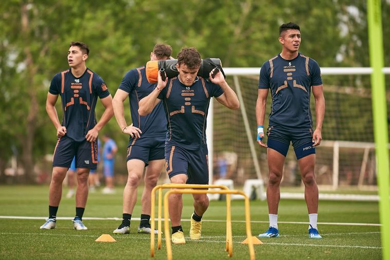 FOTO: Talleres entrenó de cara al partido ante Independiente. 