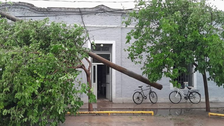 Una cola de tornado azotó al norte de Santa Fe