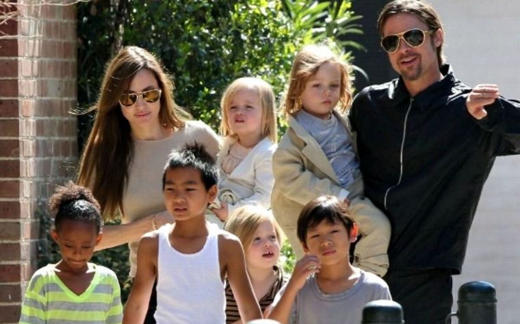 FOTO: La familia Pitt Jolie cuando todavía vivían todos juntos.
