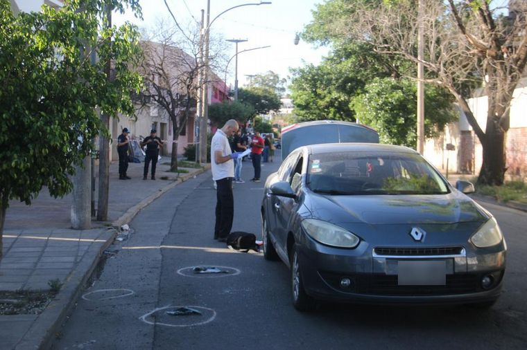 FOTO: Un policía de civil mató a un delincuente que intentó asaltarlo en Córdoba