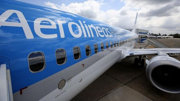 FOTO: Aerolíneas Argentinas subió hasta un  20% sus tarifas de cabotaje en el país