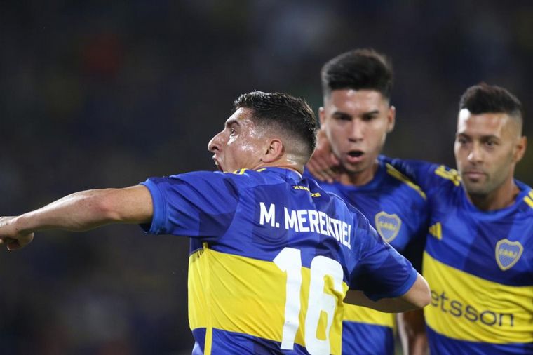 FOTO: Miguel Menentiel grita el empate parcial de Boca ante Estudiantes