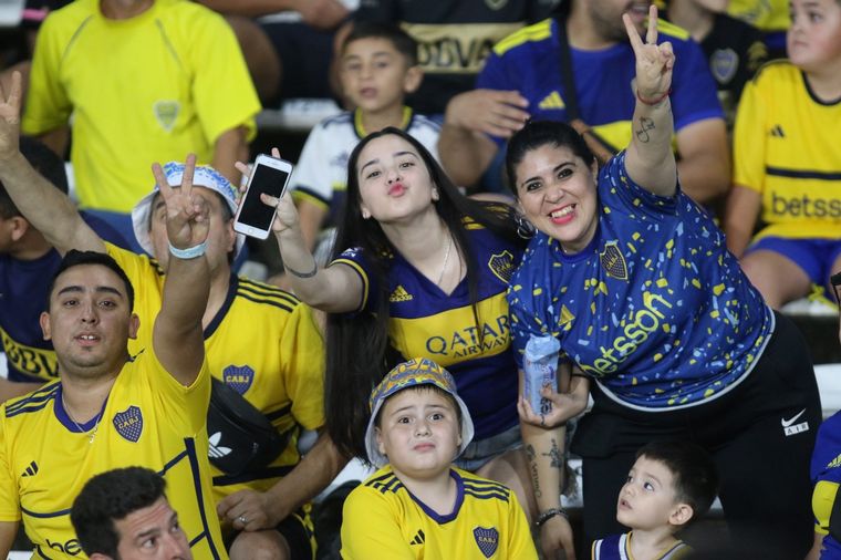 Te vi en la cancha: ¡Encontrá tu foto alentando a Boca o Estudiantes en el Kempes!