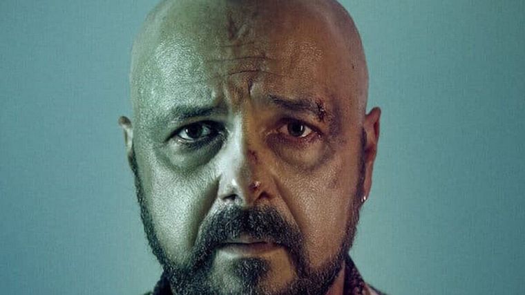 Marcin, el adicto que tiene la clave para recuperar a su hijo y no logra recordar.