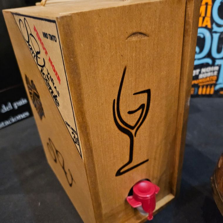 Vino bag in box de la bodega Giaquinta. 