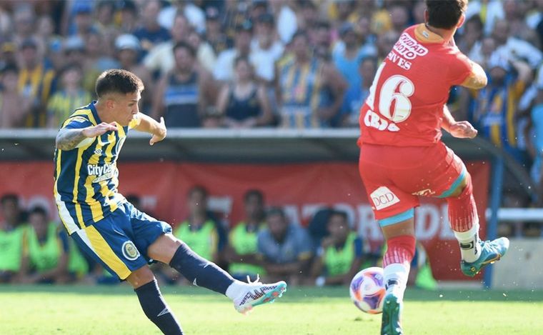 FOTO: Central visita a Arsenal con el objetivo de meterse en playoffs