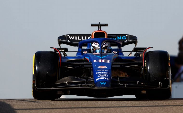 FOTO: Colapinto, probando el Williams FW45 de Fórmula 1 en Abu Dabi