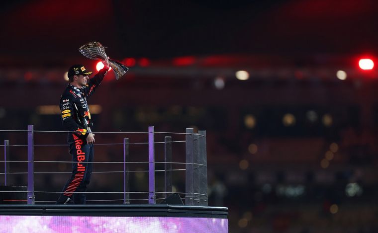 Max hizo polvo los récords en una temporada dominante con Red Bull